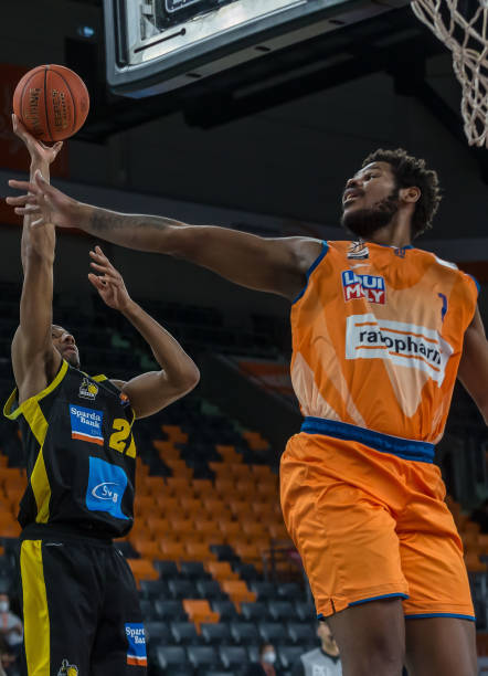 以避免陷入 以避免陷入