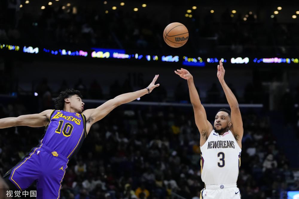 张镇麟运球 张镇麟运球