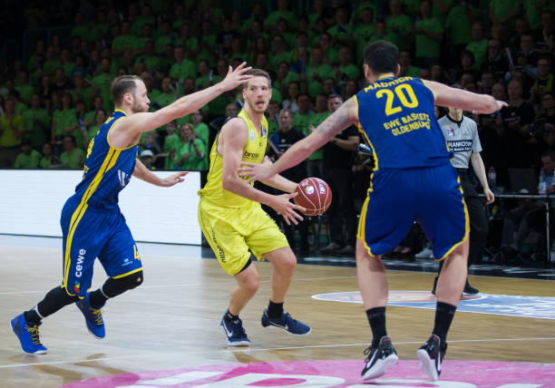 往伴随价格 往伴随价格