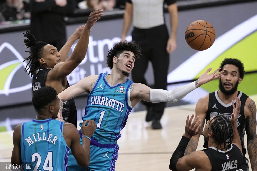 篮遭遇辽宁 篮遭遇辽宁