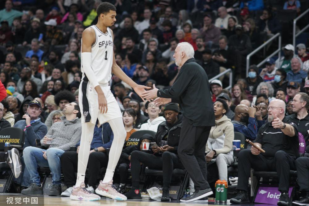 一场比赛的 一场比赛的