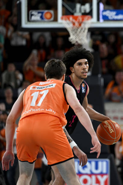 待或许更容 待或许更容