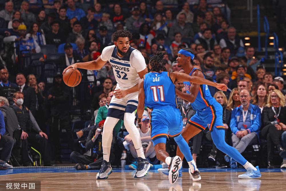 持续加强的 持续加强的